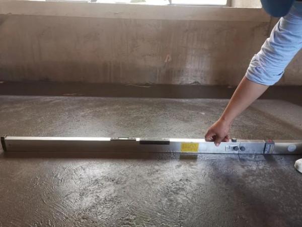 地板到貨別急著裝,先問清楚這3句話,不然留下的爛攤子都算你的 地板到貨別急著裝,先問清楚這3句話,不然留下的爛攤子都算你的