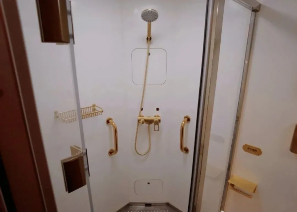 現實版《東方快車》竟是中國最豪華的火車！三萬元一張票