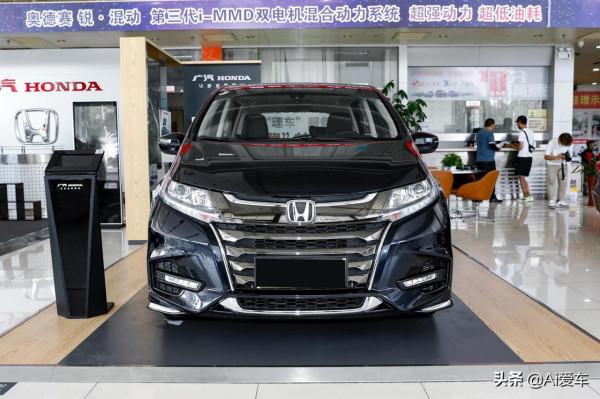 油耗比轎車還省的大7座MPV，日系合資高配高品質，實拍本田奧德賽