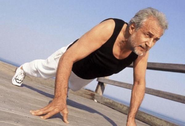 男性過了50歲,如果還能輕鬆完成5件事,或許能證明你還不算老 男性過了50歲,如果還能輕鬆完成5件事,或許能證明你還不算老