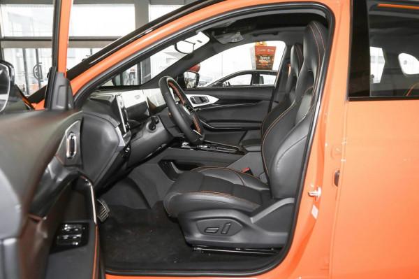 想買空間大、動力強、省油的緊湊型SUV，不妨看看名爵MG ONE