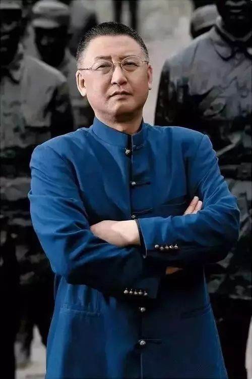 四川副市長，辭職撿破爛，建博物館估值80億，全捐給國家，為啥