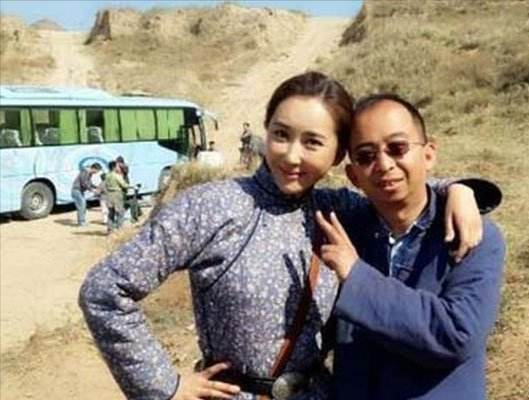 不靠顏值靠才華，這6位長相一般的男演員，媳婦一個比一個漂亮