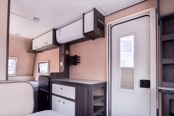 空間實用兩種款式任選 沃德佳5米多可以上路的拖掛房車