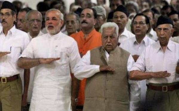 這場面,不知道的還以為是在阿富汗…… 這場面,不知道的還以為是在阿富汗……