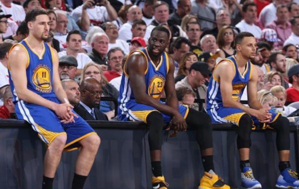 現役8大三冠王，兩個格林上榜，庫裡能超詹姆斯嗎？