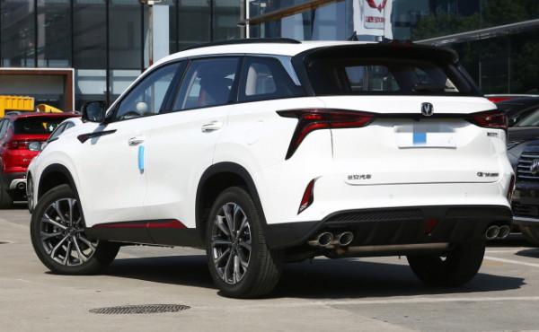 延安車主提了輛長安CS75PLUS,行駛5300公里後,直言有話要說 延安車主提了輛長安CS75PLUS,行駛5300公里後,直言有話要說