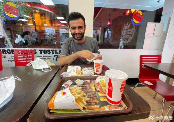 4年後再到土耳其,伊斯坦布林更漂亮了,街上隨時可喝紅茶和擼貓 4年後再到土耳其,伊斯坦布林更漂亮了,街上隨時可喝紅茶和擼貓