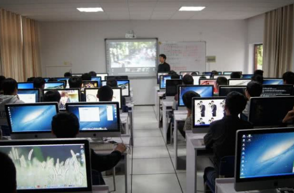 “含金量”超高的專科專業,畢業生很搶手,薪資待遇不輸本科生 “含金量”超高的專科專業,畢業生很搶手,薪資待遇不輸本科生