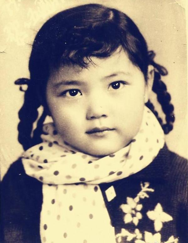 因《紅牡丹》走紅，後身患重病隱退，國民女神姜黎黎近況如何？