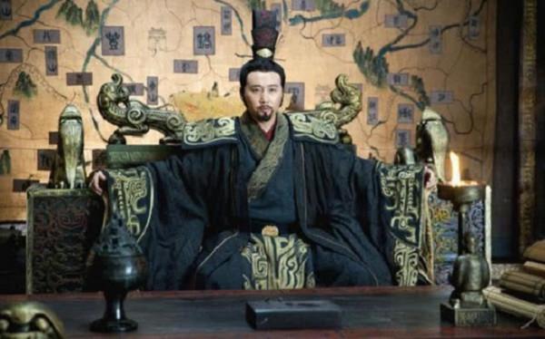 春秋時期，晉國霸主與周王室是怎樣的依存關係？