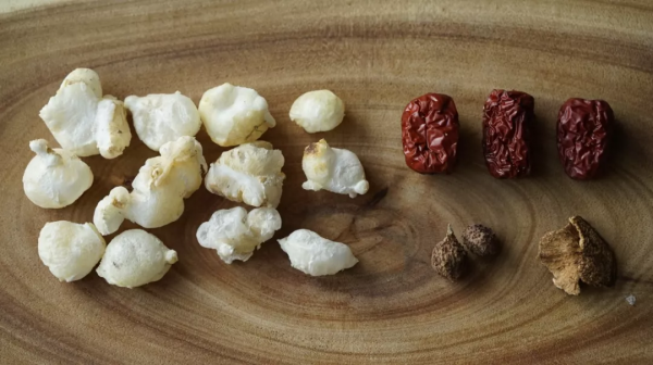 如果你正在吃補品,可要長點心了 如果你正在吃補品,可要長點心了