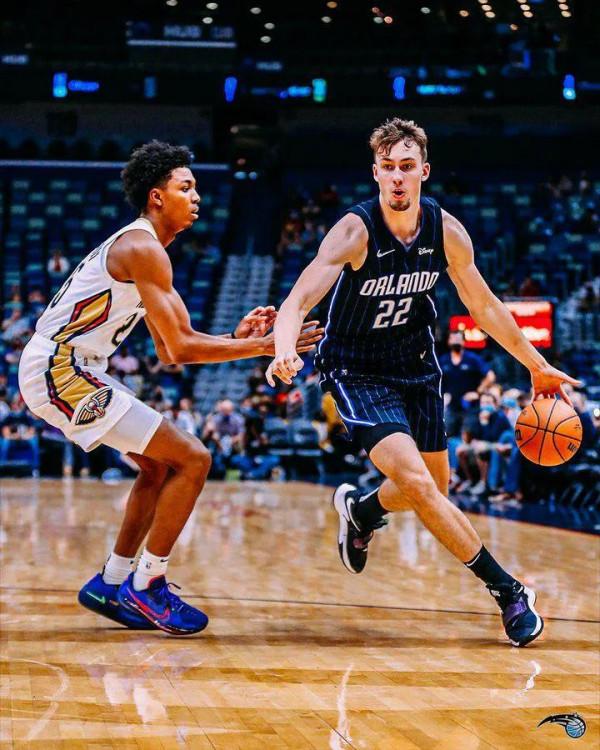 NBA公佈新秀榜：科比傳人表現低迷，13號新秀穩坐第一