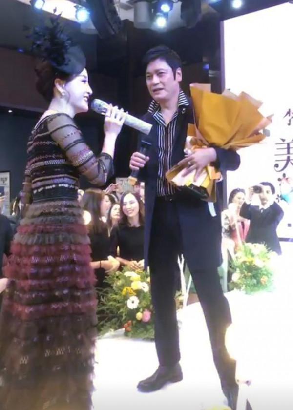 從紅極一時到如今的慘狀究竟為何?3位年過半百tvb男星露天商演 從紅極一時到如今的慘狀究竟為何?3位年過半百tvb男星露天商演