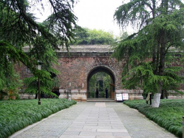 探訪朱元璋皇帝陵——明孝陵