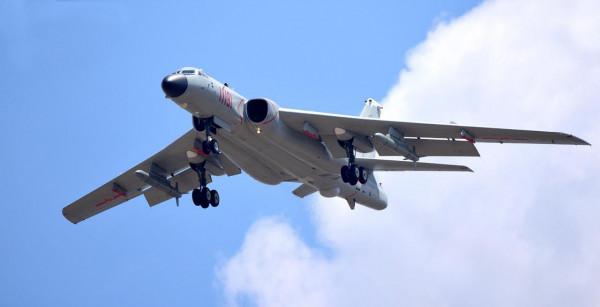 沒有轟-20的訊息，楊偉關於殲-20和轟-6的發言卻引發一片譁然