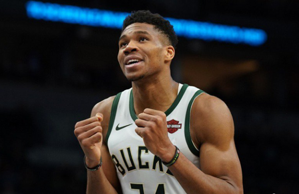 字母哥轟29&plus;9&plus;6仍無緣今日最佳！對不起，你碰到全明星遺珠了