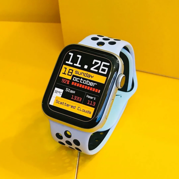 太空人錶盤抄襲!華為手錶火爆全網收入1300萬的設計啥情況? 太空人錶盤抄襲!華為手錶火爆全網收入1300萬的設計啥情況?