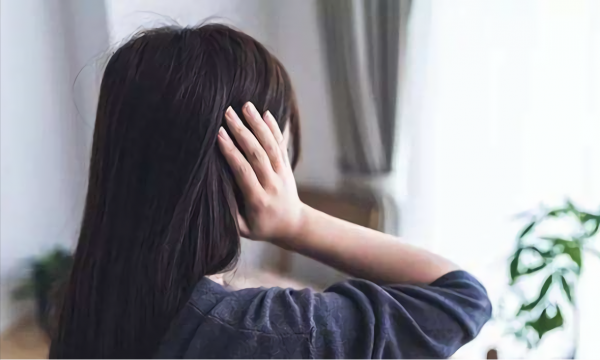 樓上噪音大,女子好話說盡用音響反擊,對方崩潰:你這是在擾民 樓上噪音大,女子好話說盡用音響反擊,對方崩潰:你這是在擾民