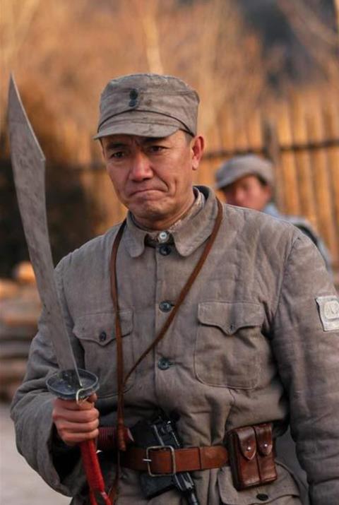 《王牌部隊》零宣傳開播，江蘇衛視臨時換劇，網友：還有這操作？