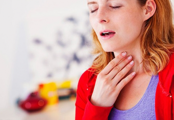 喉嚨異物感小心這三種病