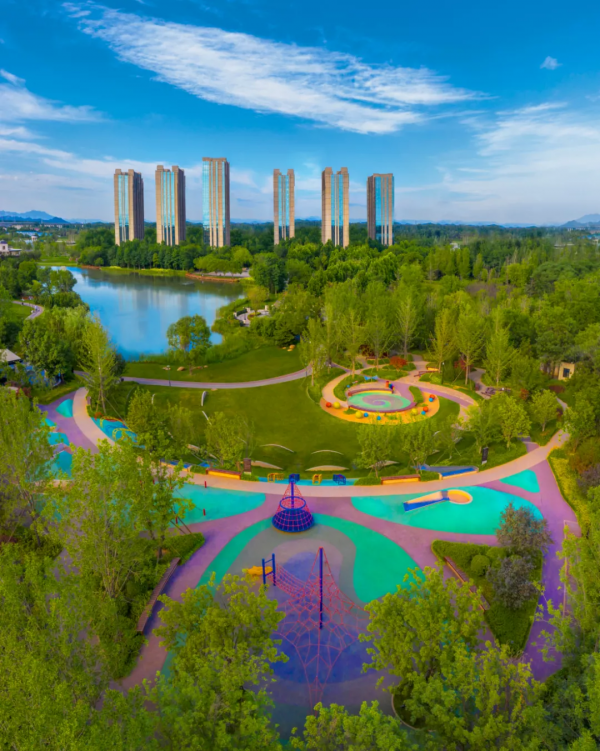 尚峰壹號,你見過帶停機坪和湖泊及85%綠化的50年產權公寓? 尚峰壹號,你見過帶停機坪和湖泊及85%綠化的50年產權公寓?