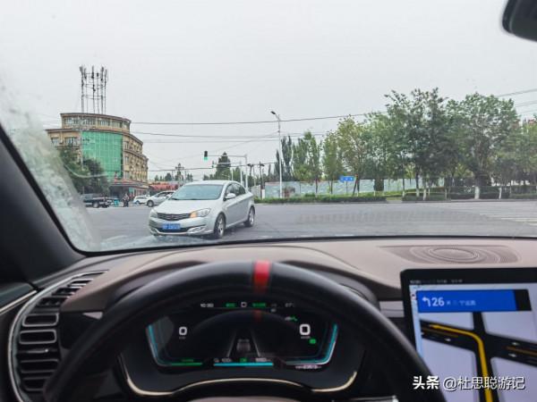 漢EV自駕新疆,暢遊朱雀湖,打卡可克達拉市網紅水上電影 漢EV自駕新疆,暢遊朱雀湖,打卡可克達拉市網紅水上電影