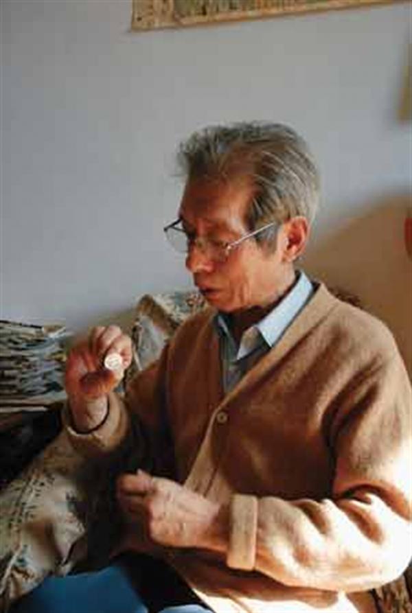 毛主席靈車製造過程：老廠長測量遺體時手腳不聽使喚