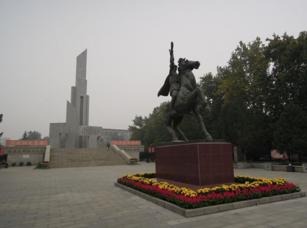 一週拿下石家莊：朱總親臨前線指導，我軍首次強行攻堅大城市