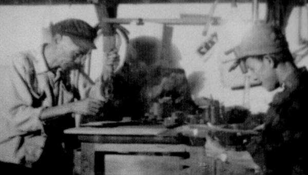 莆田系創始人詹國團:15歲貼小廣告起家,90 年代就擁有百家醫院 莆田系創始人詹國團:15歲貼小廣告起家,90 年代就擁有百家醫院