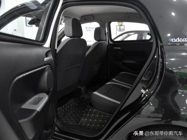 405km長續航帶快充，小巧便宜的靈活代步車，實拍尤拉黑貓