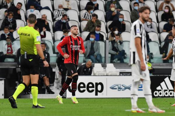 失去絕代雙驕的兩大豪門有些落寞,囧叔和科曼還能在帥位上坐多久 失去絕代雙驕的兩大豪門有些落寞,囧叔和科曼還能在帥位上坐多久