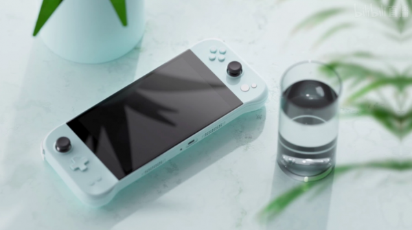 「晚報」AYANEO NEXT 系列釋出/特斯拉 350 元哨子被瘋搶