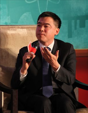 教育界首富李永新：借母親3萬創業，送回900億，還給北大捐10億