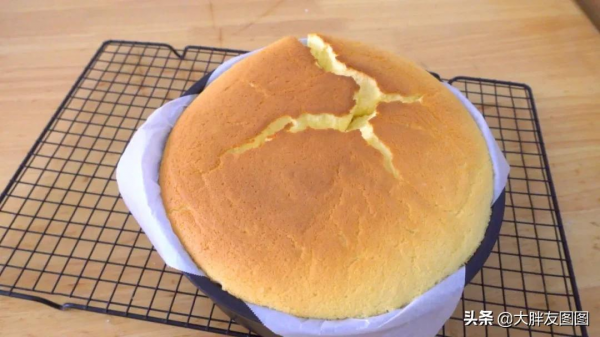 橙子皮別扔,用來做蛋糕絕了,柔軟蓬鬆,香味四溢 橙子皮別扔,用來做蛋糕絕了,柔軟蓬鬆,香味四溢