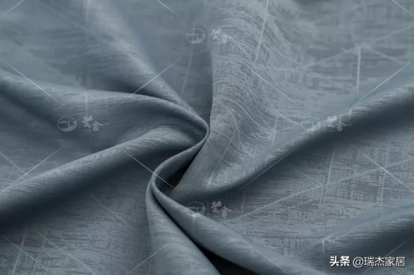 不會選窗簾？選這些爆款就對了！適配90%以上空間