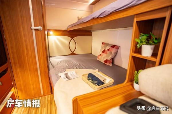 新款國產房車設計牛！5種充電模式1小時就充滿，廁所秒變大淋浴間