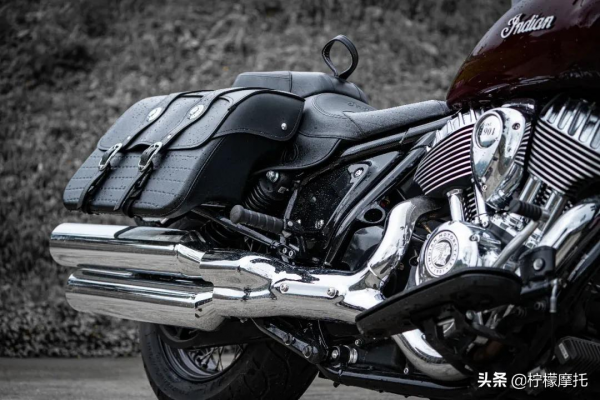 超百匹馬力，給油就能起飛！印第安新車試駕報告