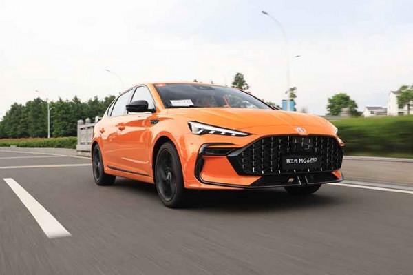 狂野男孩的溜街神器，道路試駕MG 6 PRO