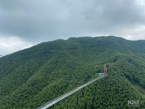 本來對安吉印象不錯,去了之後超級後悔 本來對安吉印象不錯,去了之後超級後悔