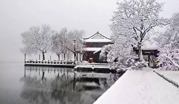 推薦國內冬天最美的六大湖泊，看看你最喜歡哪個？