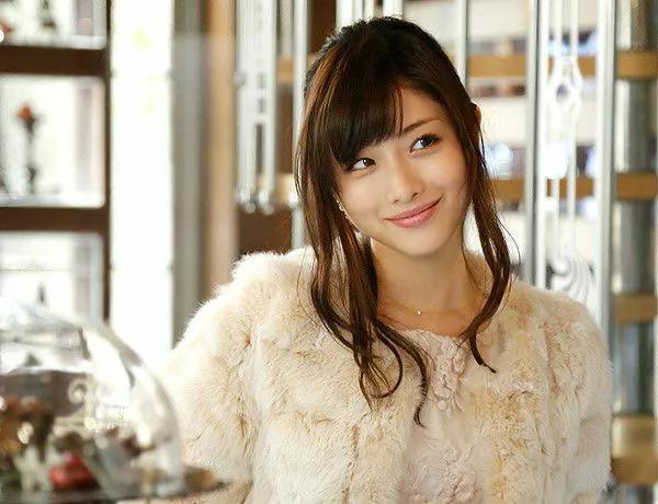 石原里美,演員、主持人 石原里美,演員、主持人