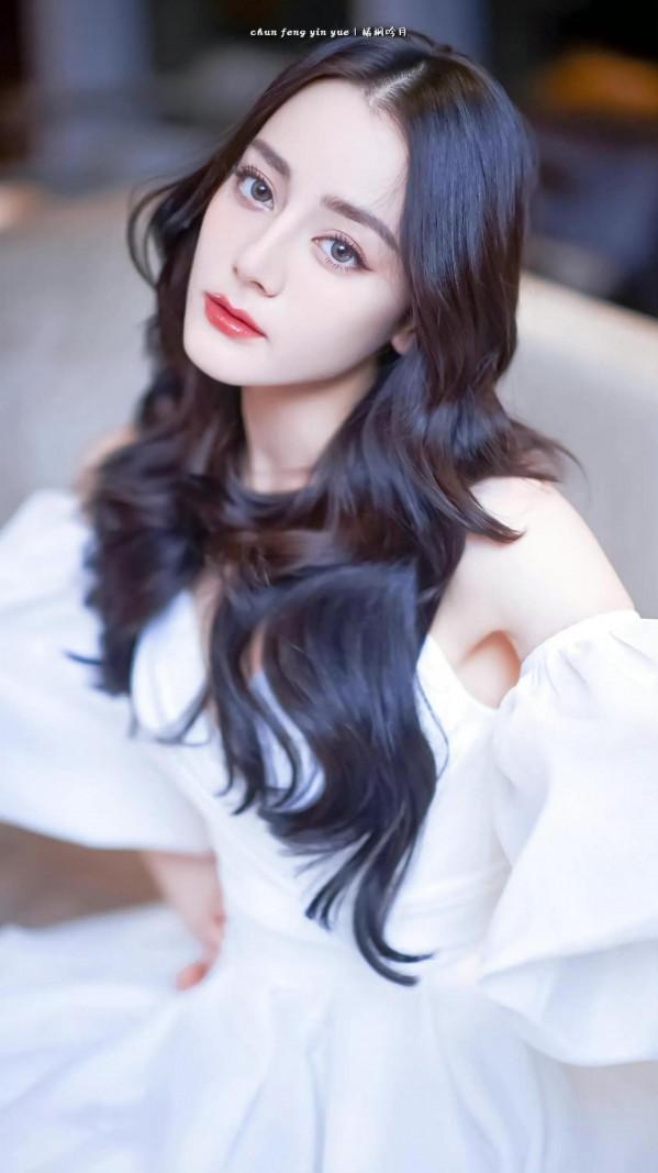 鏡頭殺手——迪麗熱巴