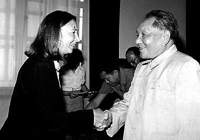 遵義會議紀念館沒有鄧小平名字，後來他去參觀：我當時就坐在那裡