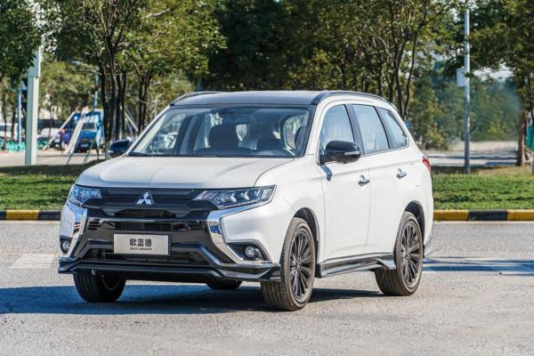 15.98萬元起 2022款三菱歐藍德上市 新增曜動版 15.98萬元起 2022款三菱歐藍德上市 新增曜動版