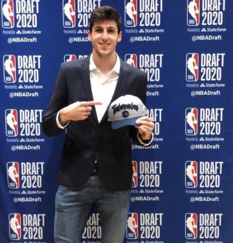 森林狼官方：球隊正式簽下去年新秀波爾馬羅