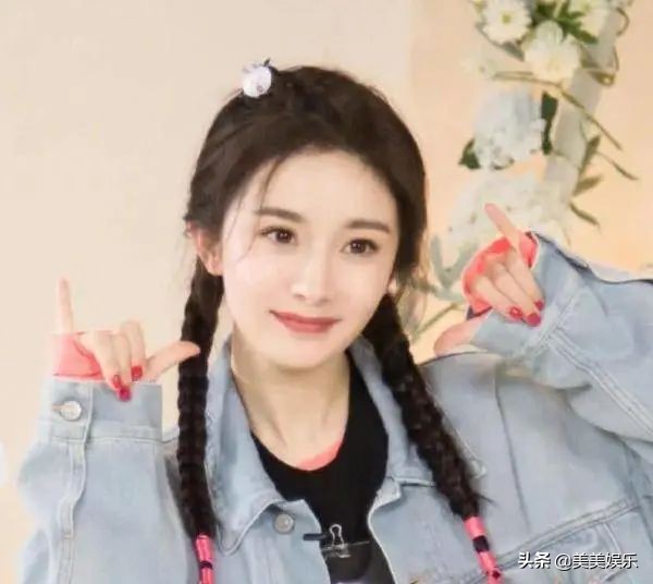 鞠婧禕代言假髮,沈夢辰楊冪玩梗,她們把自黑玩明白了 鞠婧禕代言假髮,沈夢辰楊冪玩梗,她們把自黑玩明白了