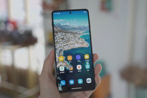 驍龍870也有真香機，144Hz屏+一億畫素+12+256G，僅2169元