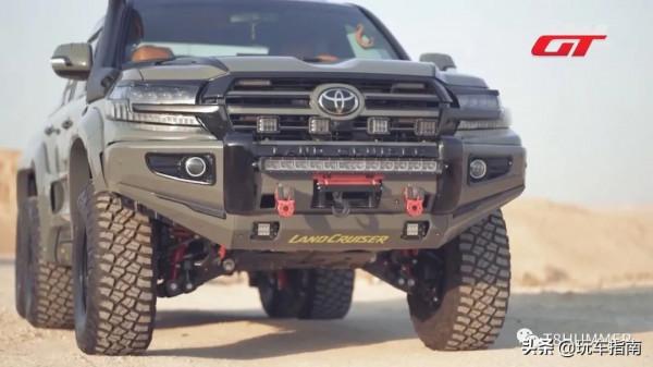 迪拜土豪將豐田陸地巡洋艦LC200改成了皮卡，還是六驅的