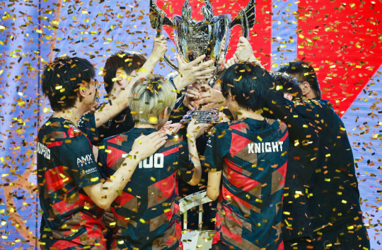 LOL輔助插眼如何害死中單？Chovy公開處刑Zhuo，JKL這些年太難了